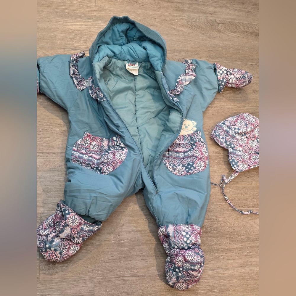 Vintage 90's Baby Snowsuit Size 12 Months With Matching Hat - Picture 2 of 9